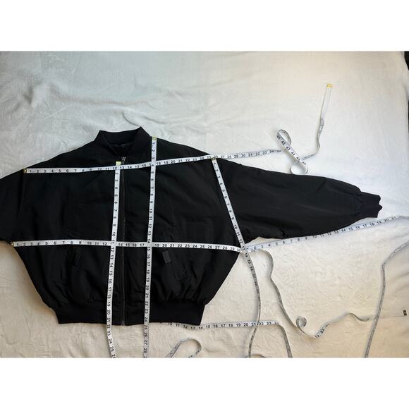 Alo Yoga It Girl Bomber Jacket Black Size Medium EUC Oversize Blade Collar - Picture 7 of 16